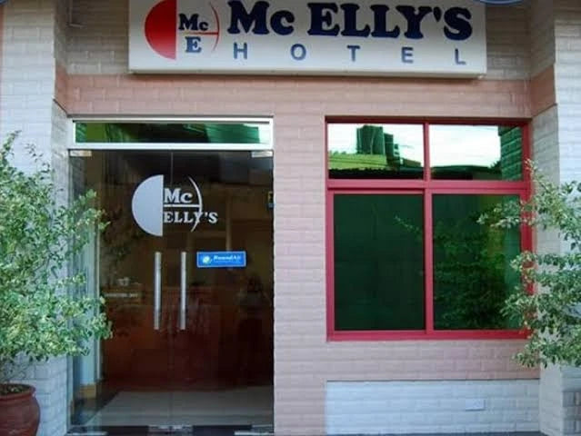 Mc-Ellys Hotel, Arusha Tanzania