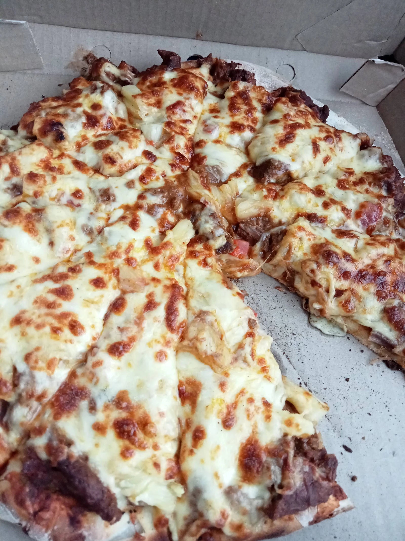 M&D Pizza & Burger, Cape Town South Africa