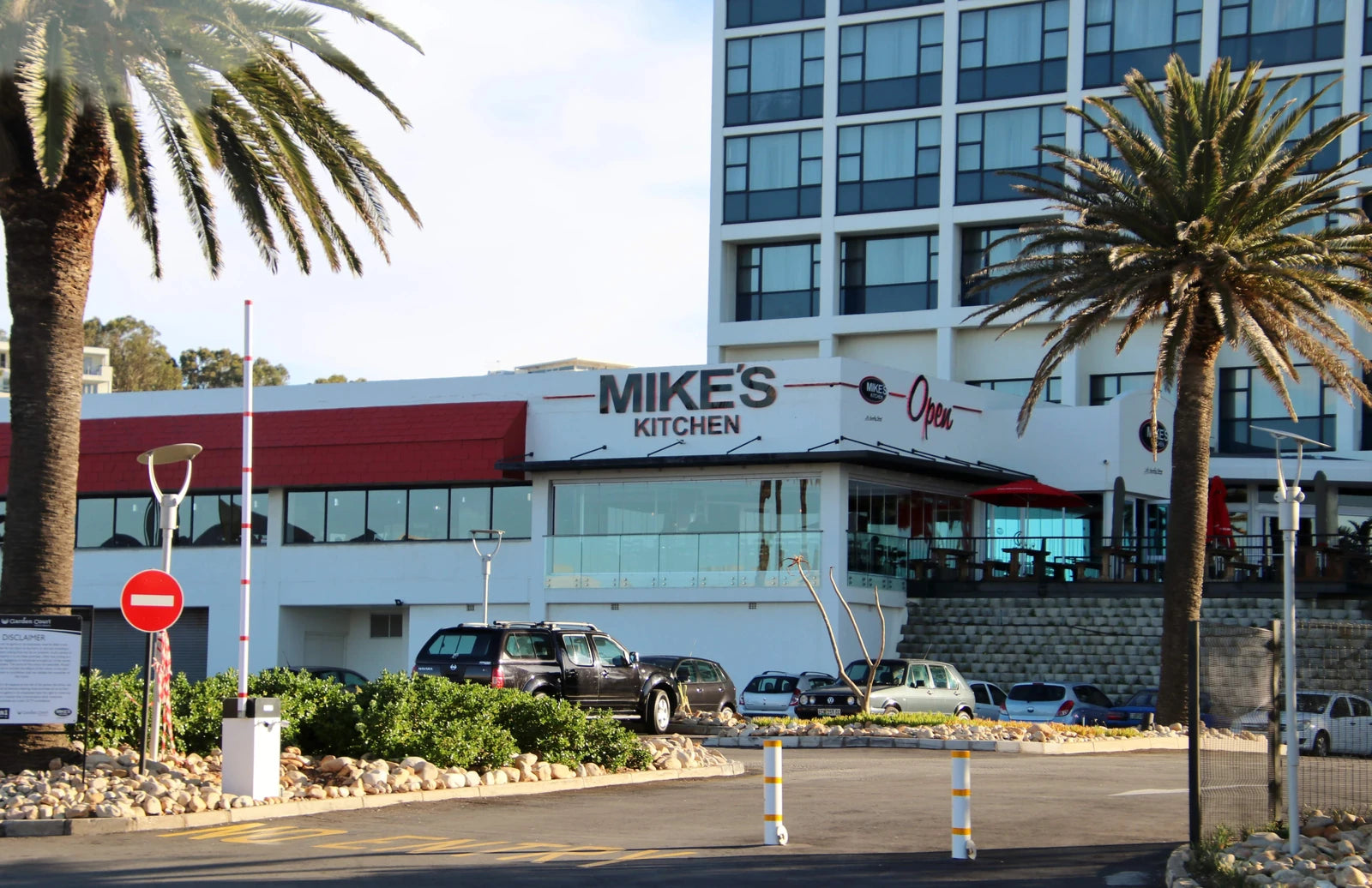 Mike's Kitchen Humewood, Gqeberha South Africa