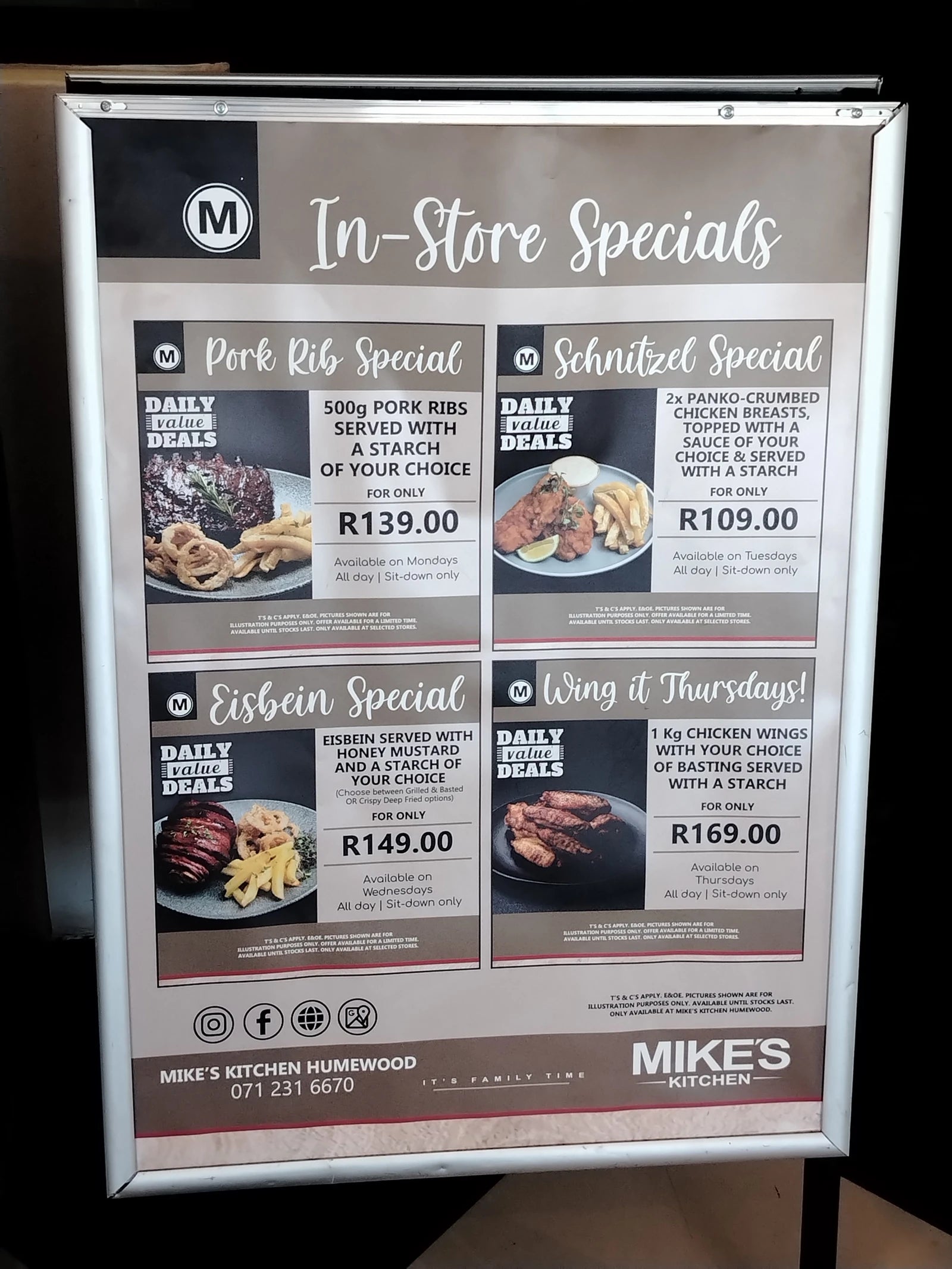 Mike's Kitchen Humewood, Gqeberha South Africa