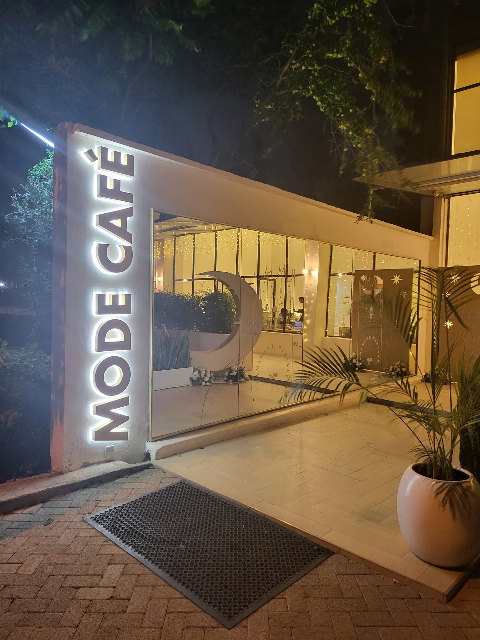 Mode Cafe, Nairobi Kenya
