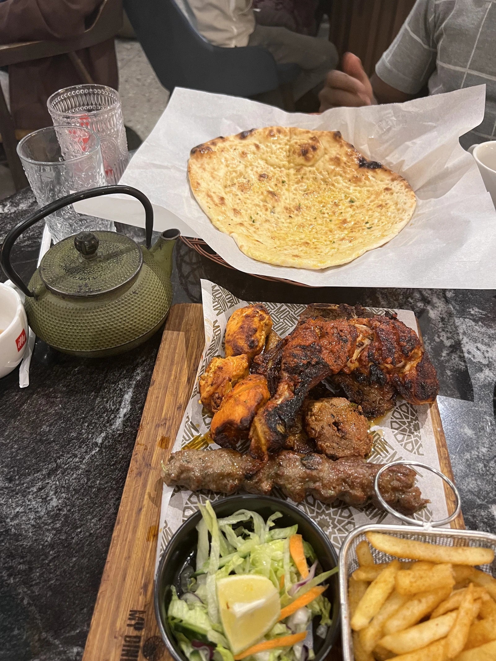 MY Diners Rosebank (Halaal), Johannesburg South Africa