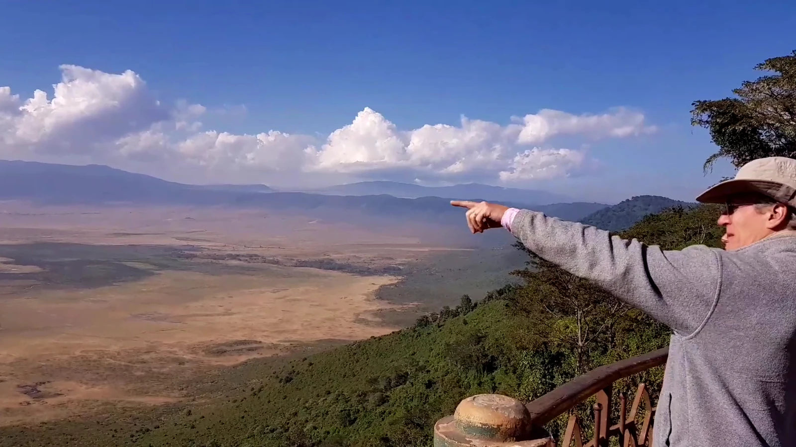 Ngorongoro Crater ViewPoint,  Tanzania