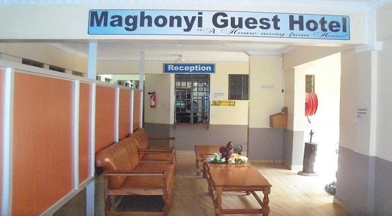 Ngutuni Lodge, Voi Kenya