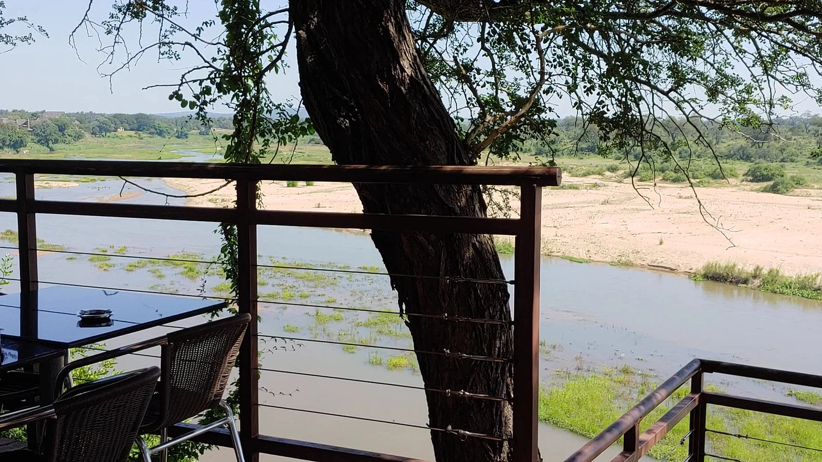 Ngwenya Lodge