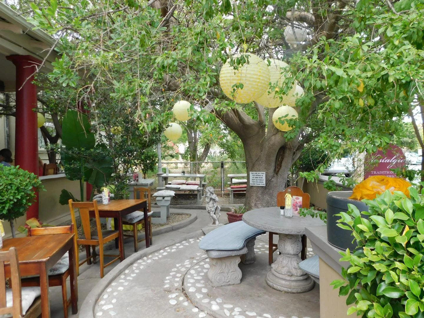 Nostalgie Restaurant, Oudtshoorn South Africa