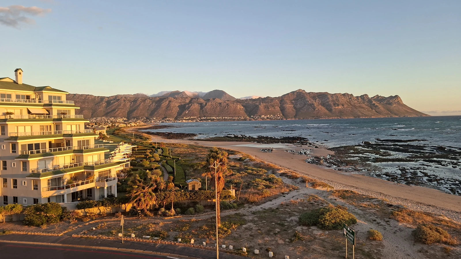 Ocean Breeze Hotel & Conference Centre, Cape Town South Africa