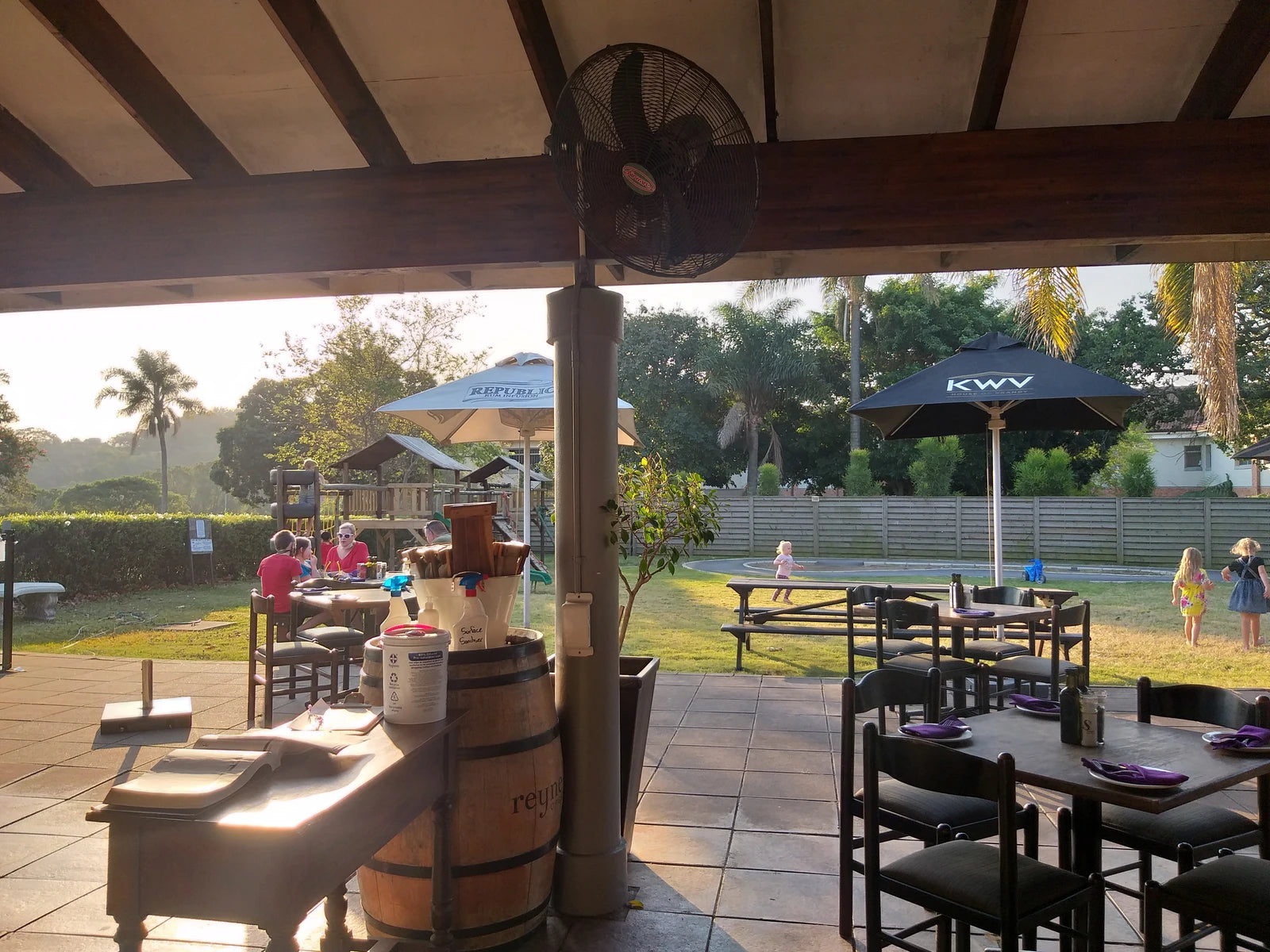 O&O Café Westville, Westville South Africa