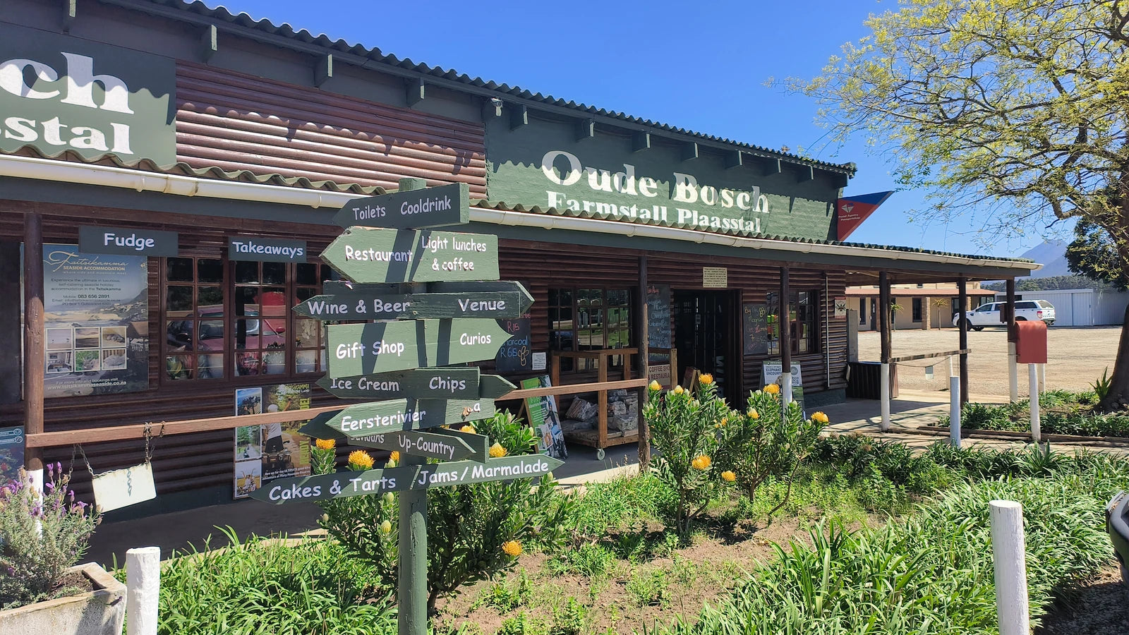 Oudebosch Country Cafe, 
R102 South Africa