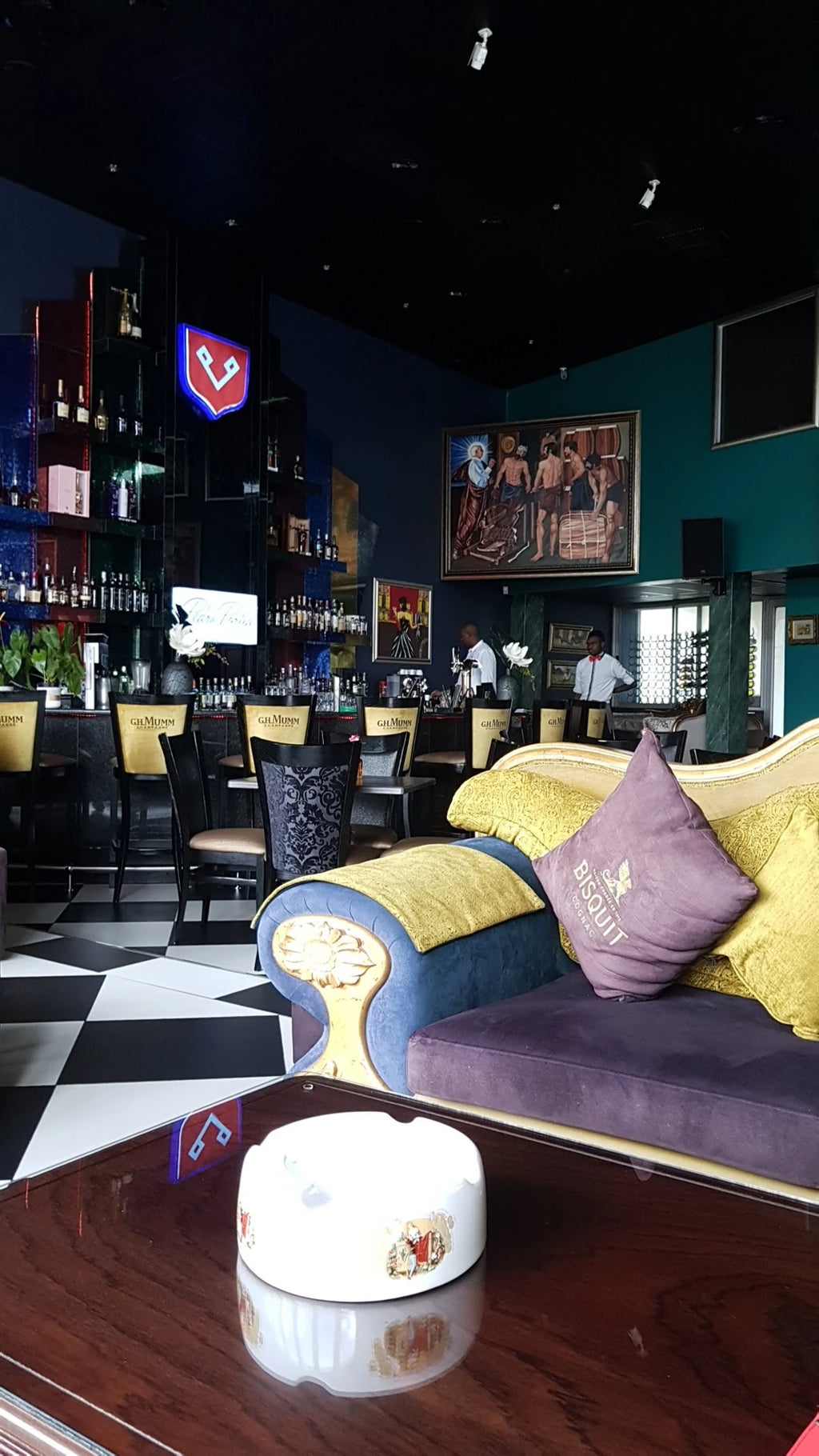 Pedro Portia - Cigar Lounge, Fourways South Africa
