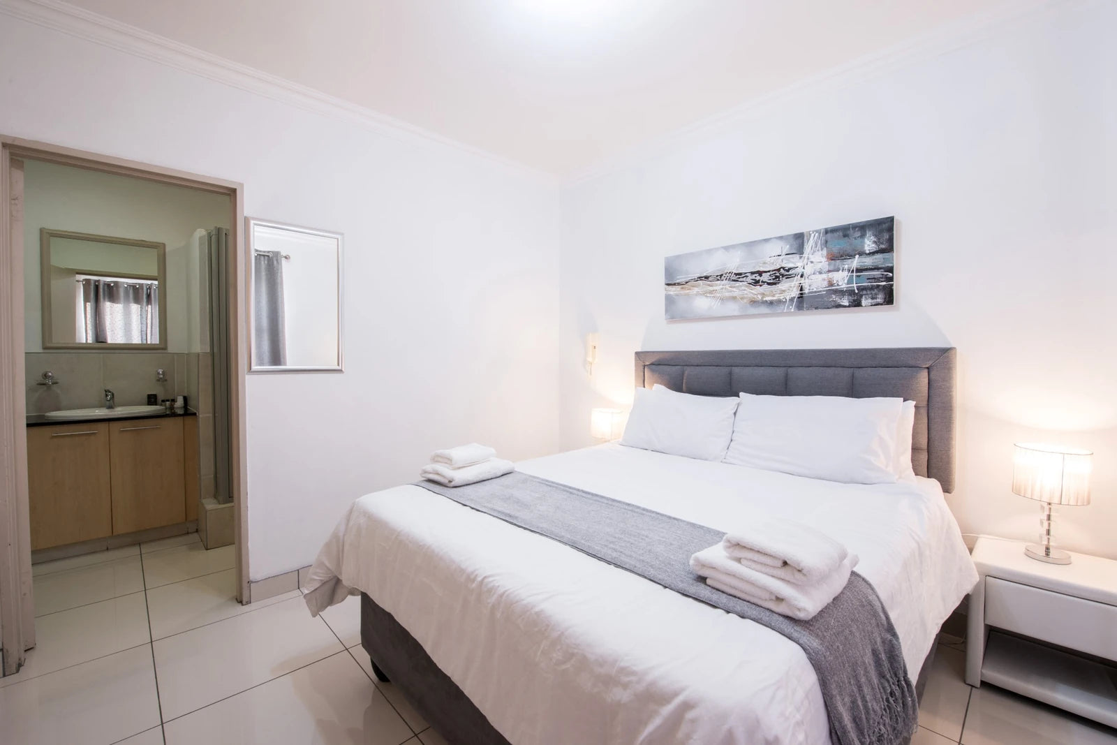 Prestige Apartments Sandton - Westpoint, Sandton South Africa
