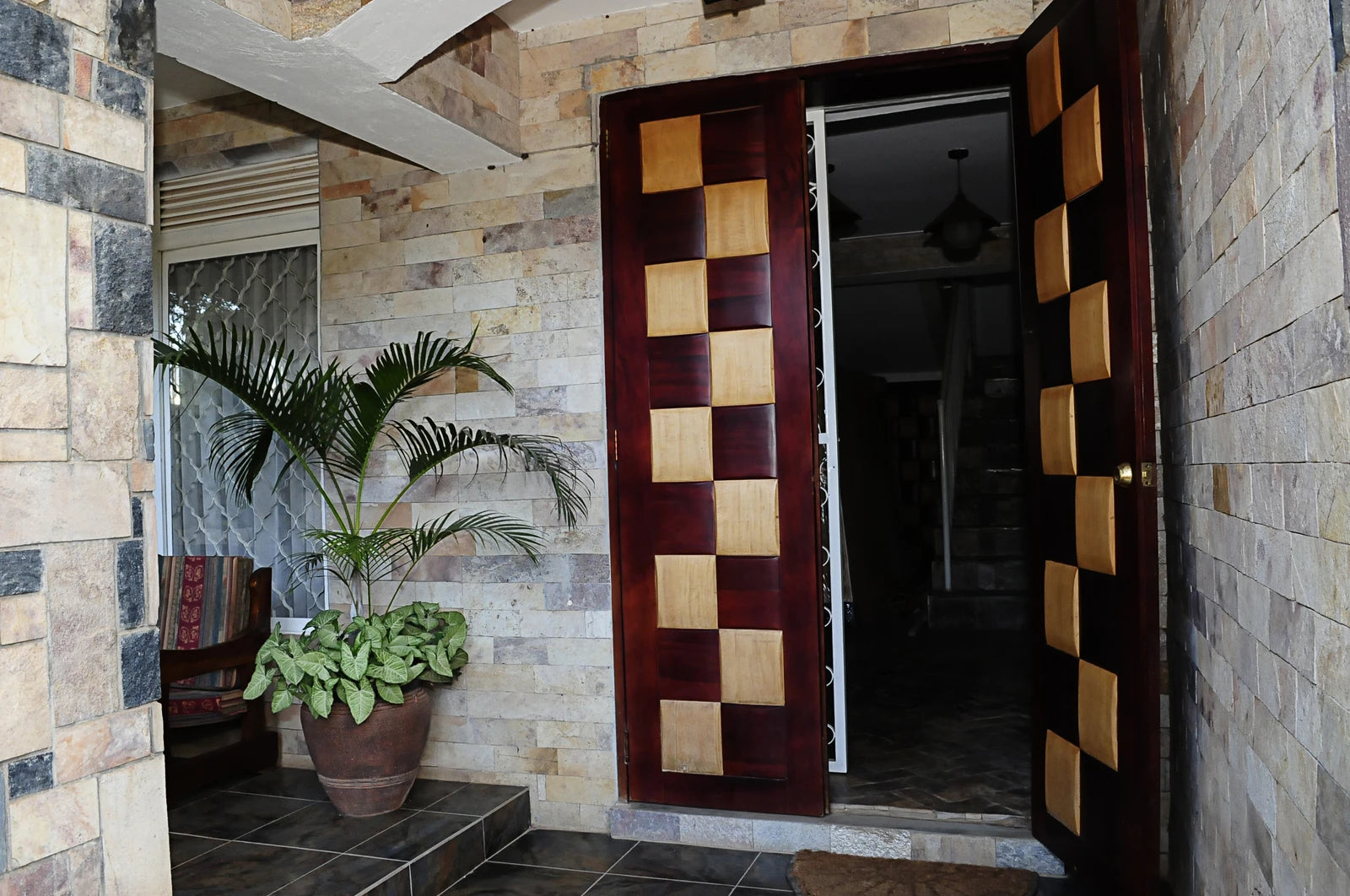 Queen's Restaurant, Kampala Uganda