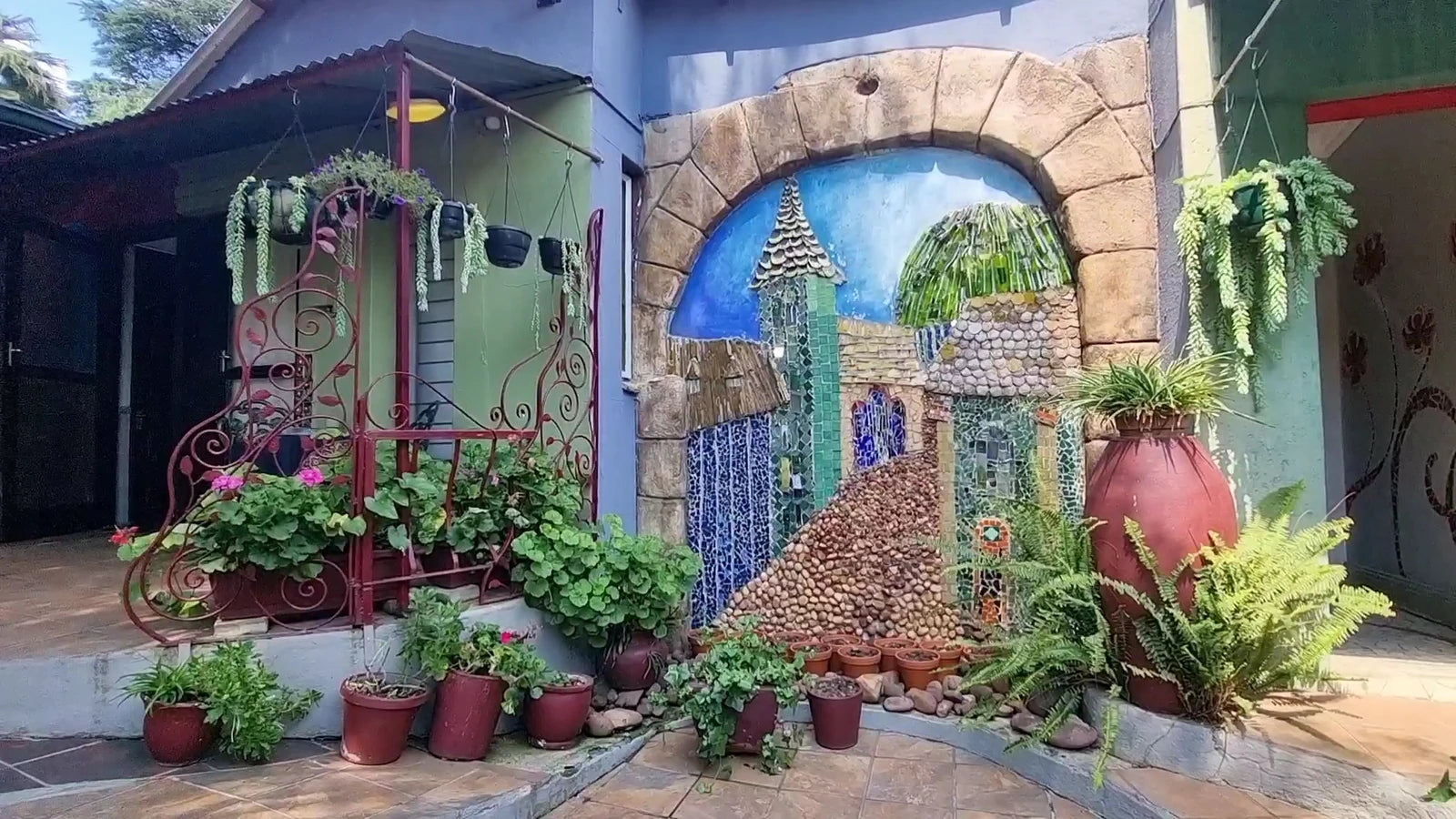 Rabbit Hole Hotel, Krugersdorp South Africa