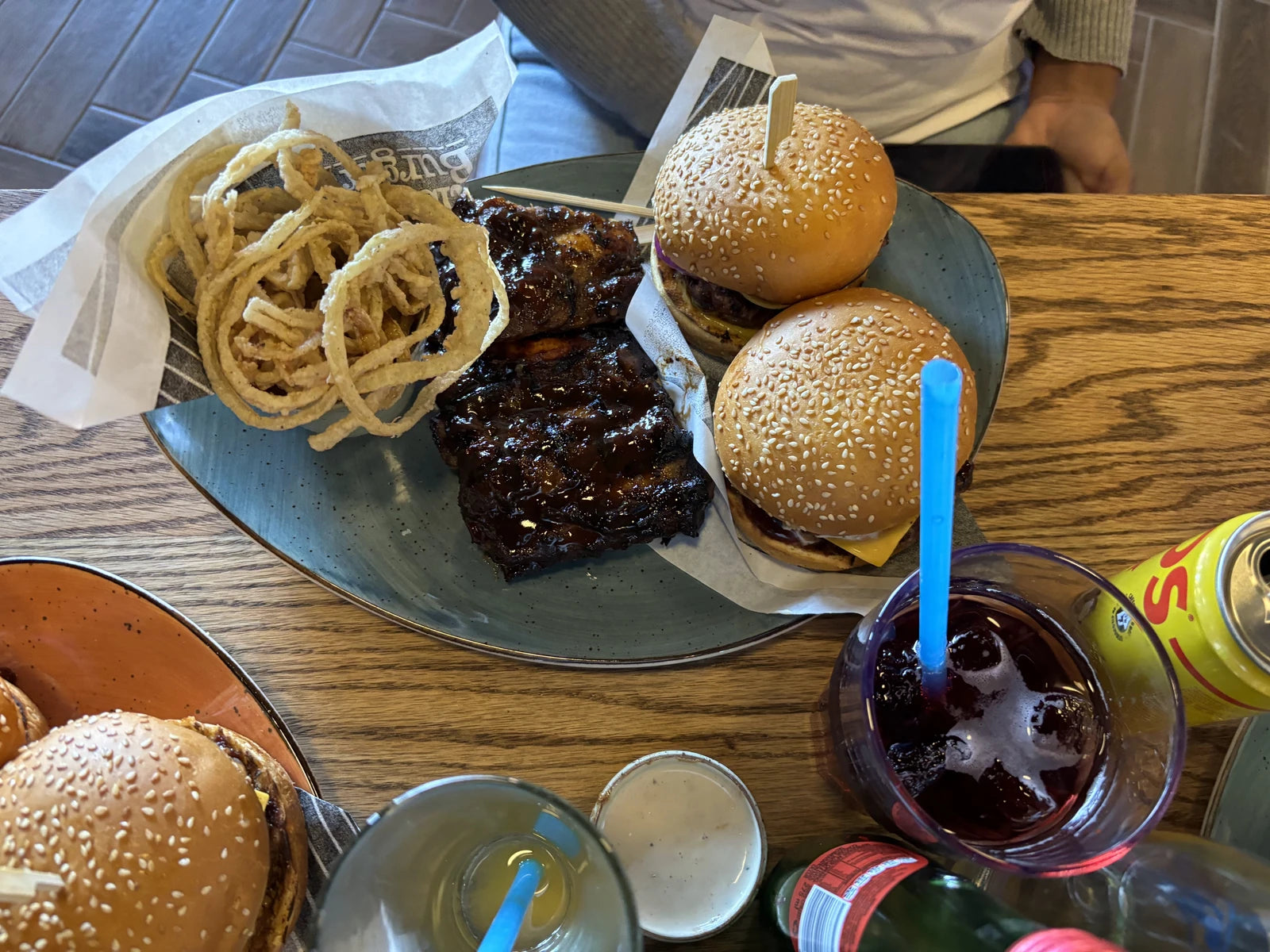 Ribs & Burgers Linton's Corner, Pretoria South Africa