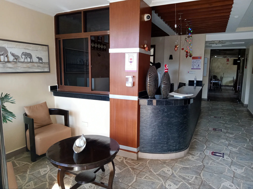 Rockwel Hotel, opposite Police line in Milimani Area Kenya