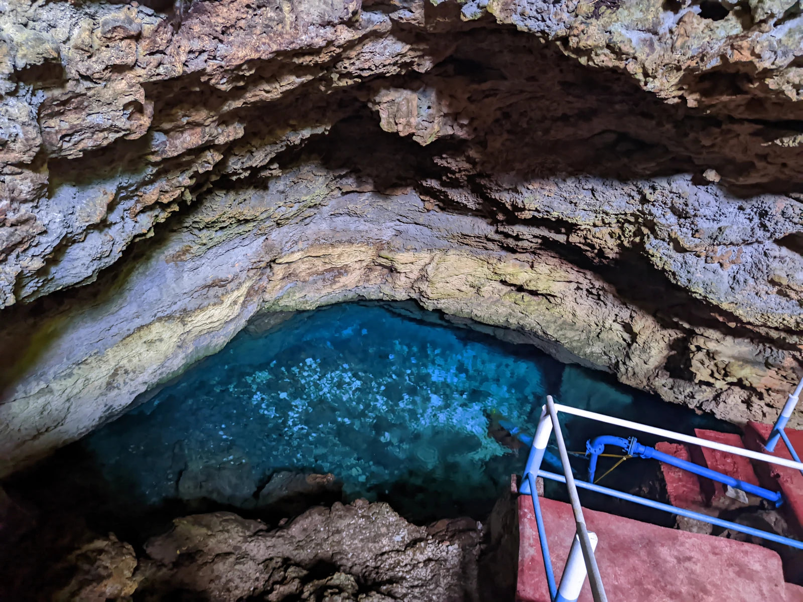 Salaam Cave Aquarium, 
Kizimkazi Dimbani Tanzania