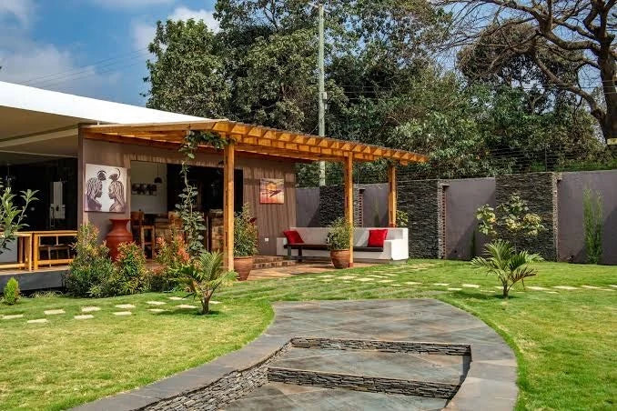 Salinero Hotel - Kilimanjaro, 
Salinero Road Tanzania