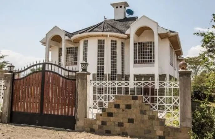 Sawela Lodge, Nakuru Kenya
