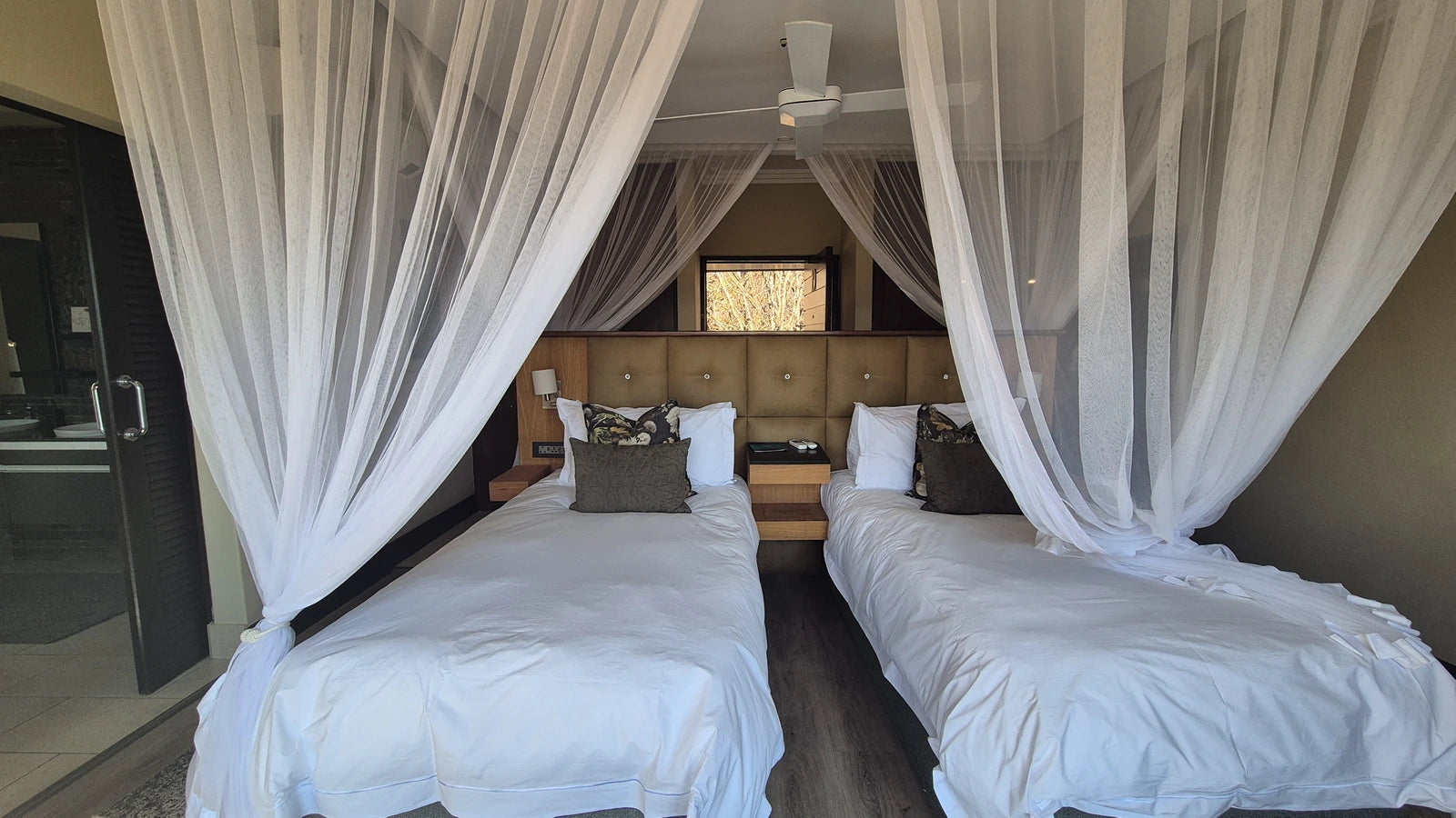 Shepherd's Tree Game Lodge, 
R565 Pilanesberg National Park Bojanala Sun City South Africa
