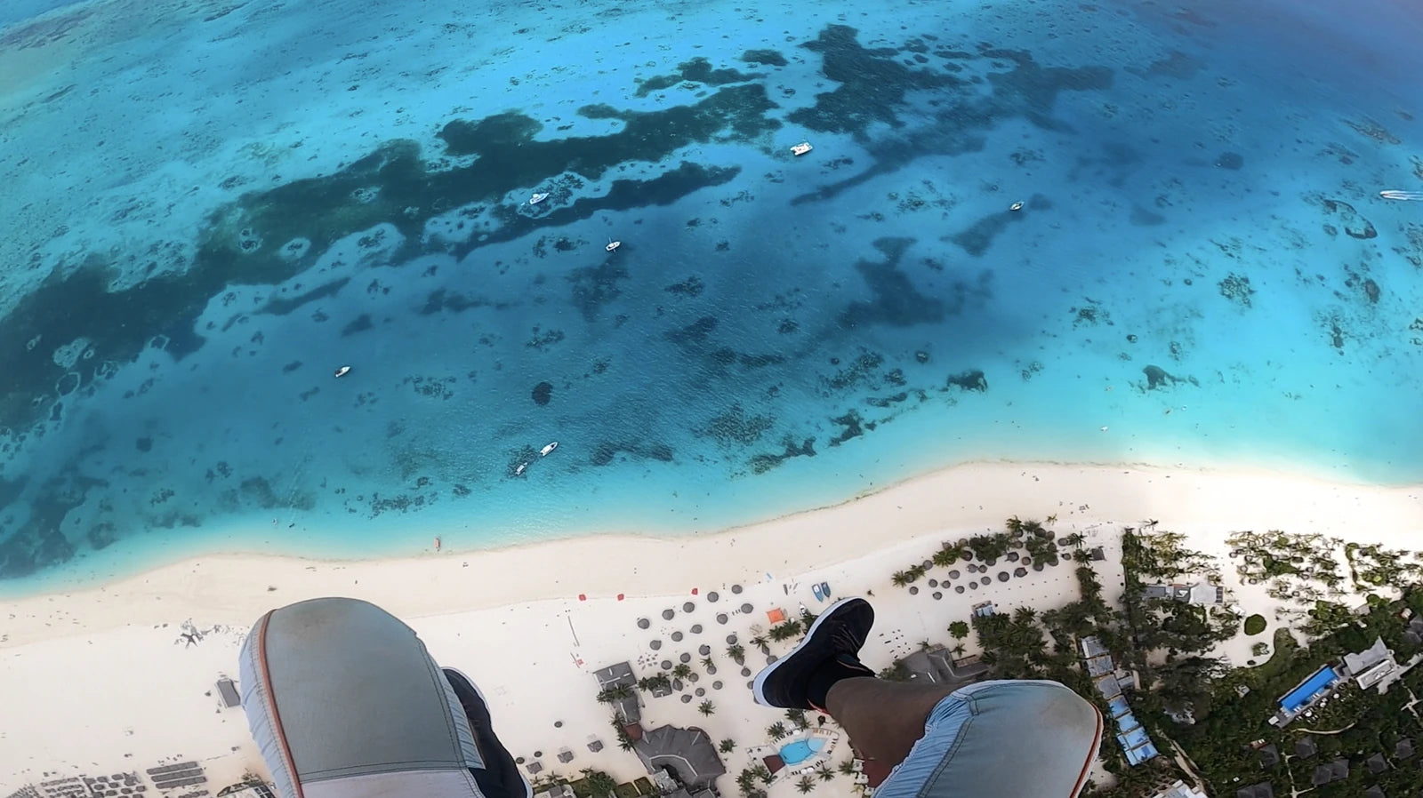 Skydive Zanzibar, 
Kendwa Rocks Hotel Kendwa TZ Tanzania