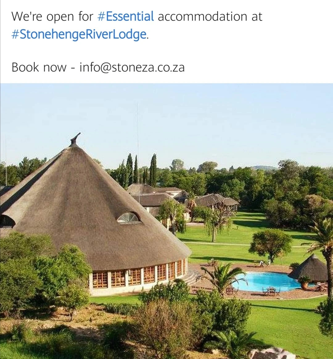 Stonehenge in Africa / Stonehenge River Lodge, Parys South Africa
