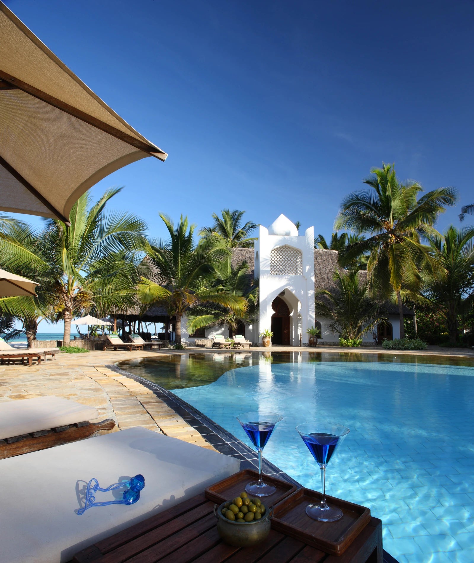 Sultan Sands Island Resort & Spa