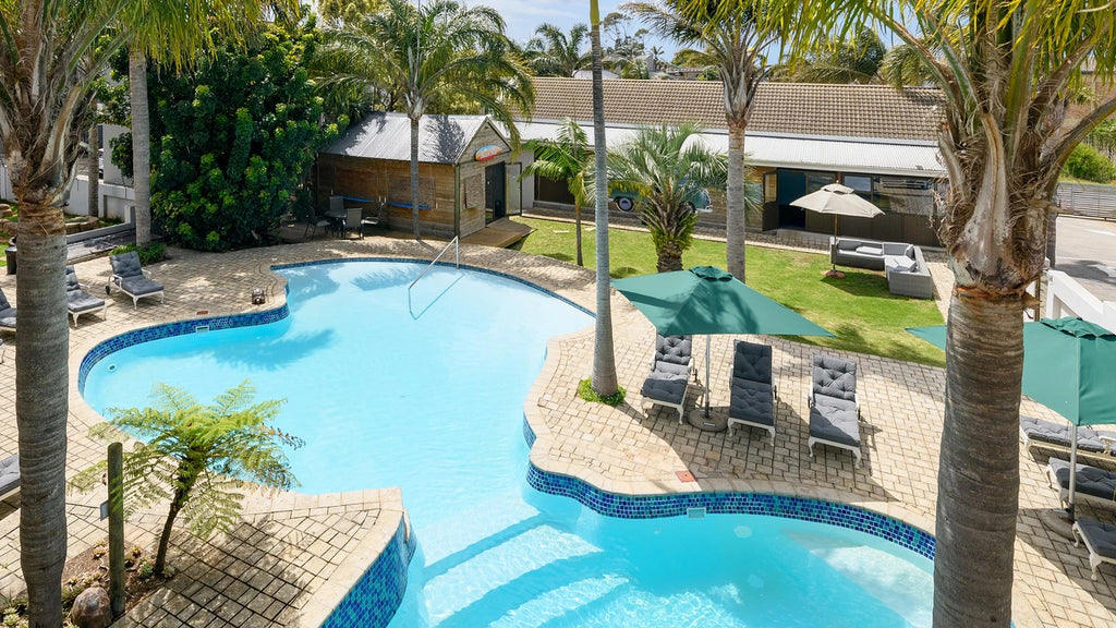 Sunshine Bay Beach Club, Jeffreys Bay South Africa
