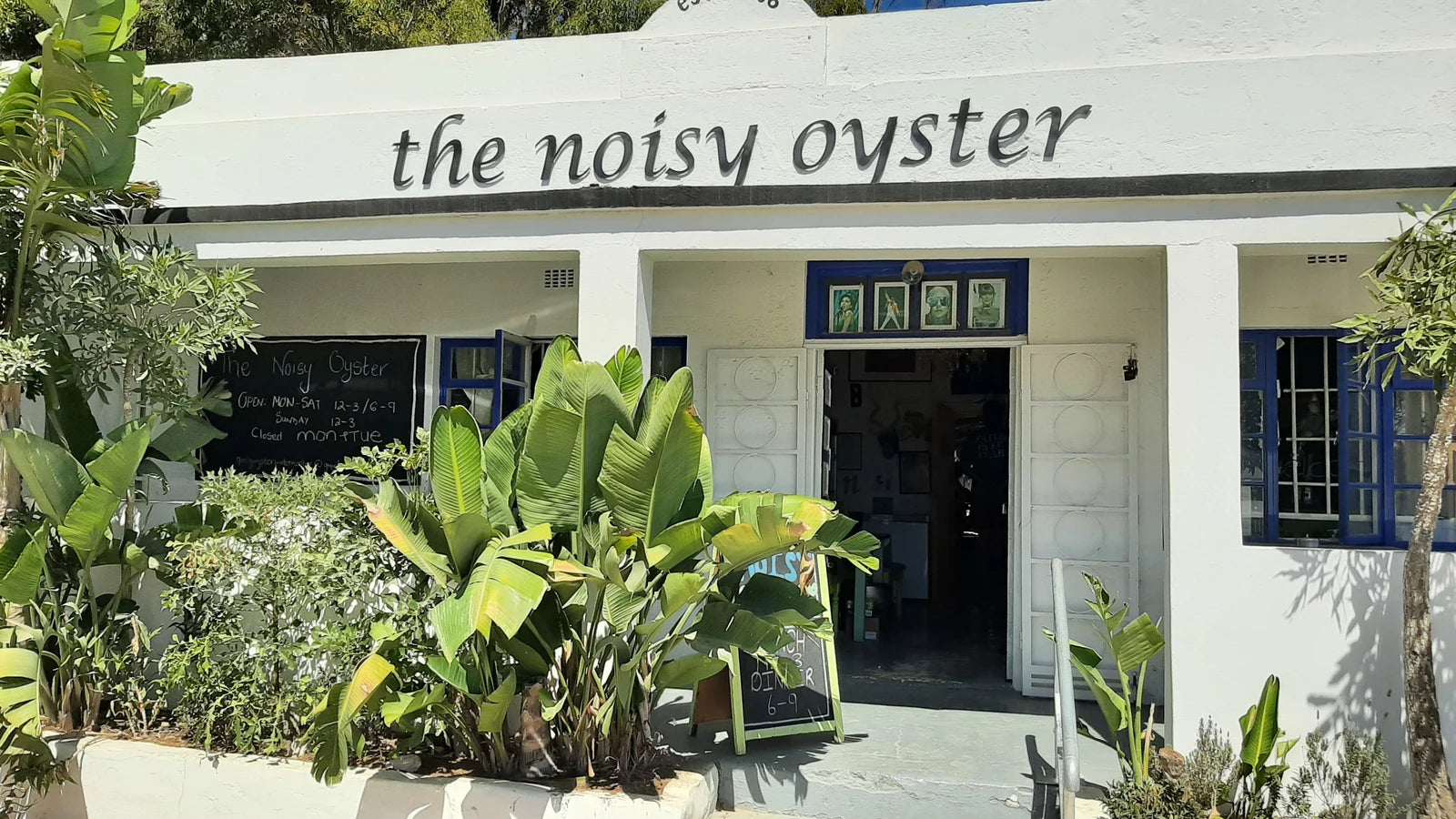 The Noisy Oyster, Paternoster South Africa