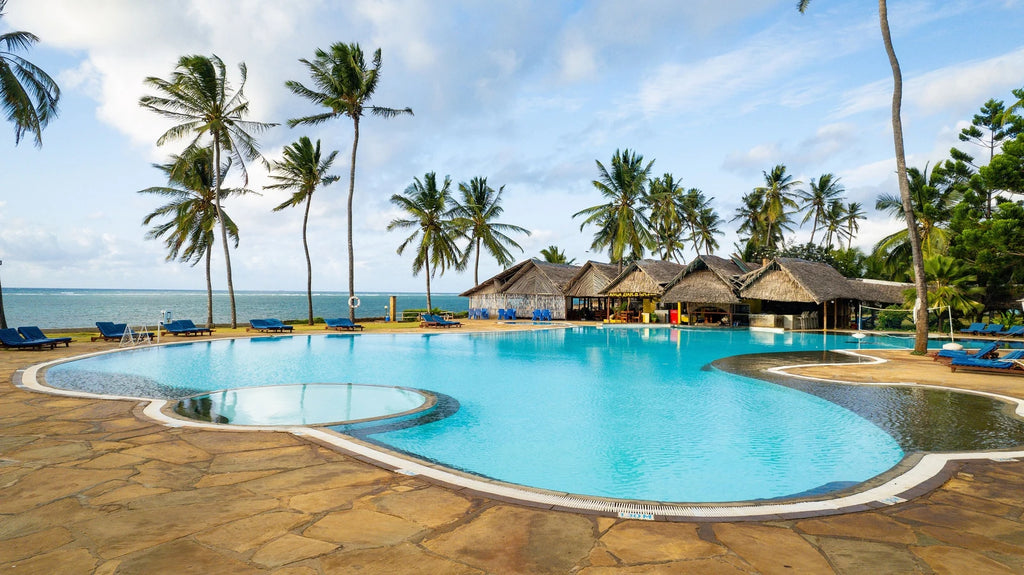 The Reef Hotel Mombasa, 
Mount Kenya Road Kenya