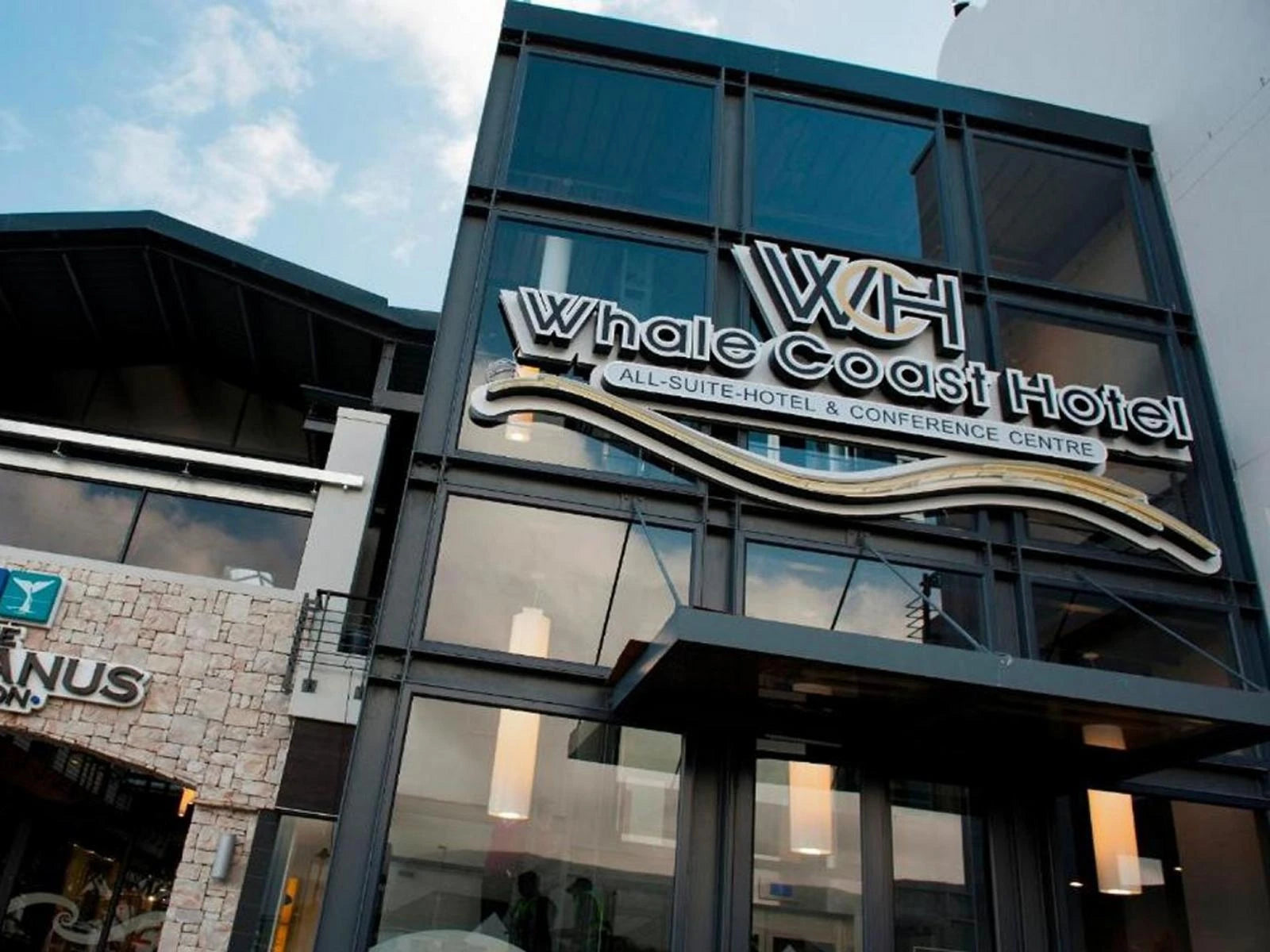 The Whale Coast All-Suite-Hotel (4 Star)
