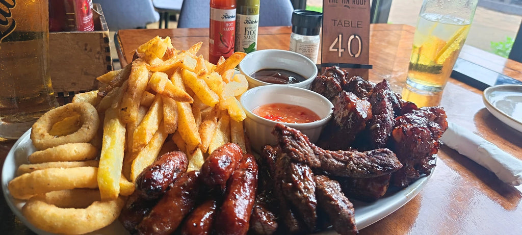 Tin Roof Restaurant / Eatery, Hartbeespoort South Africa