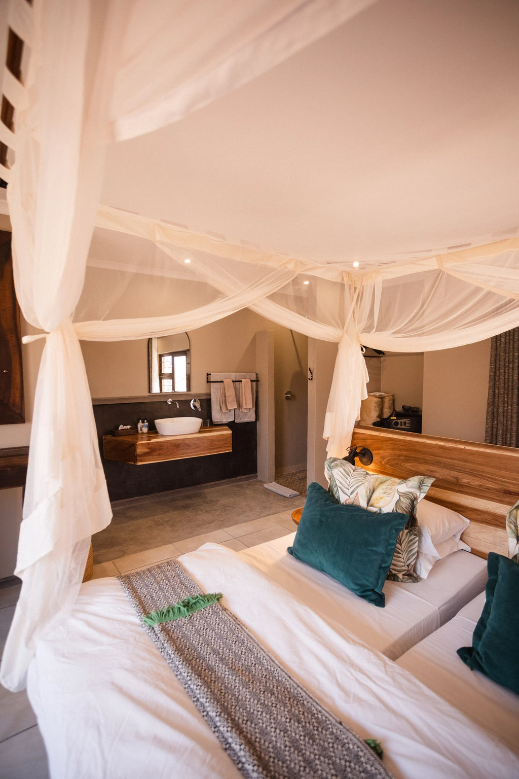 Toshari Lodge, Outjo Namibia