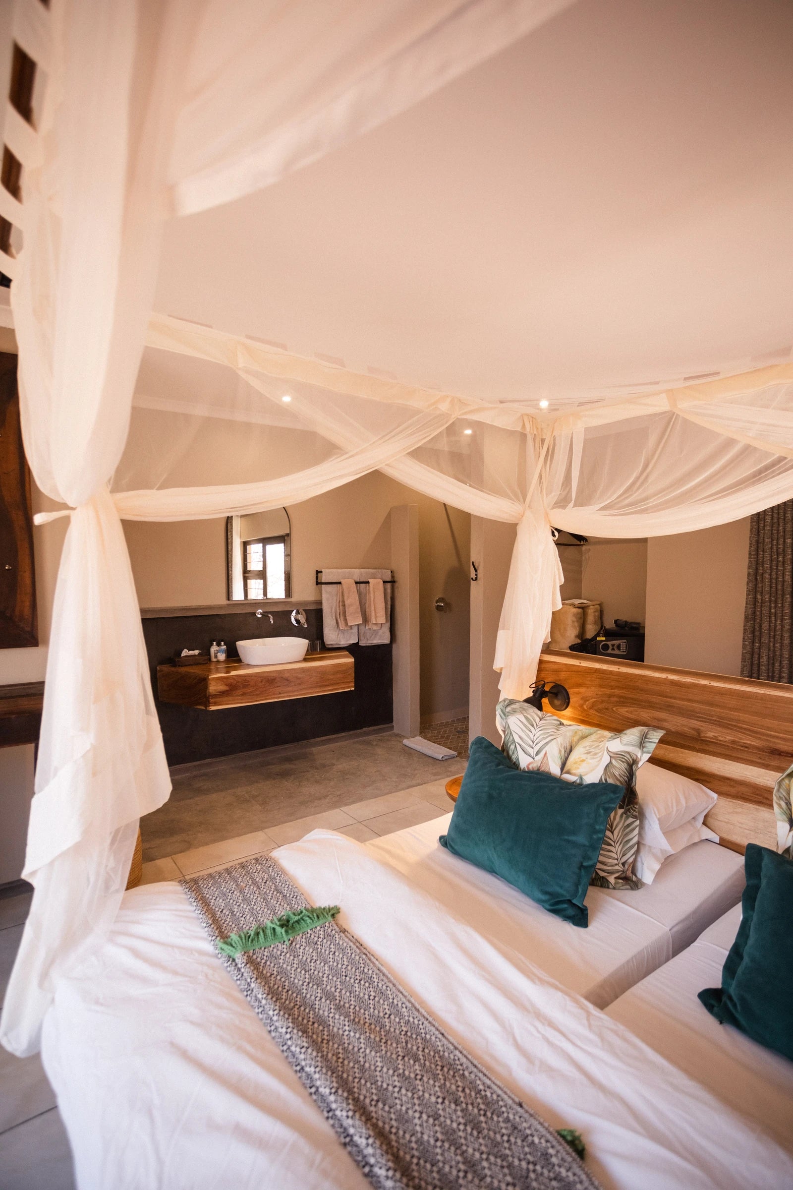 Toshari Lodge, Outjo Namibia