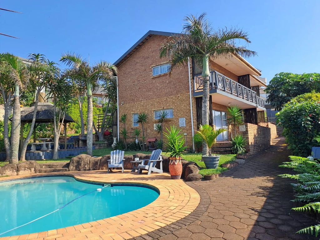 Toti Cabanas, eManzimtoti South Africa