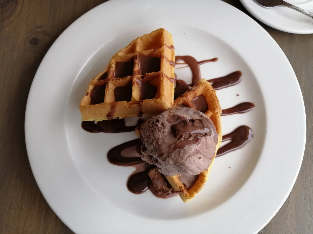 TWIN TREES Waffle House, Pizzeria, Restaurant and Wine Boutique, Great Brak River South Africa