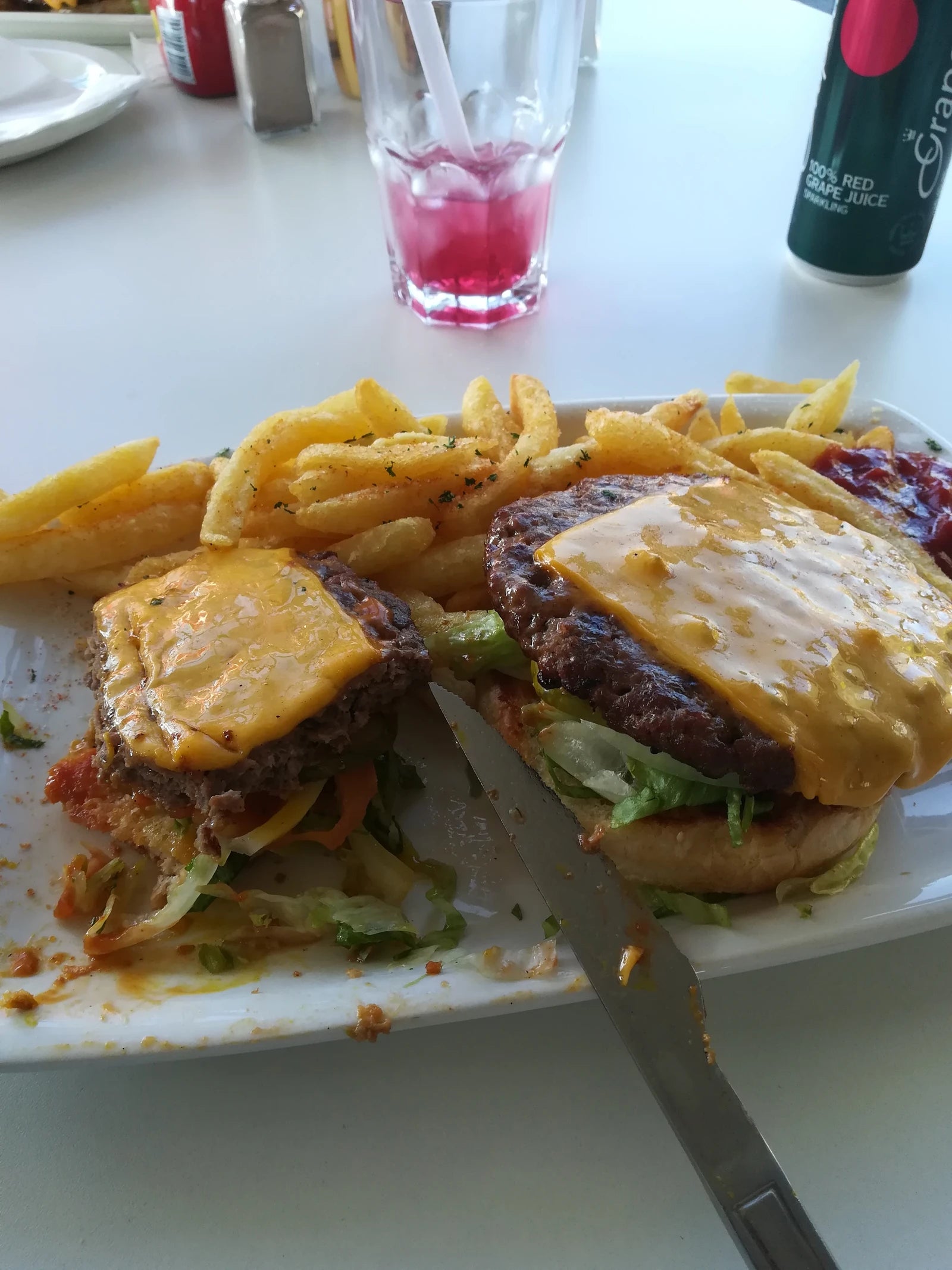 V8 Roadhouse, Hartbeespoort South Africa