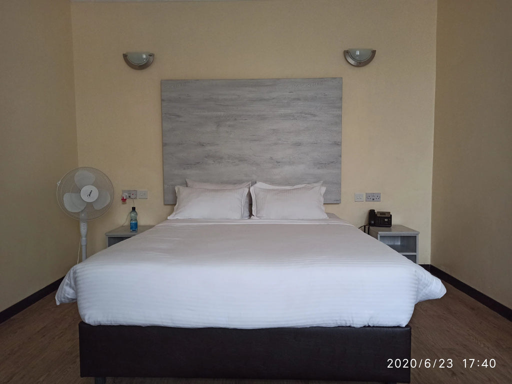 Zebu Lodge & Luxury Hotel, Narok Kenya